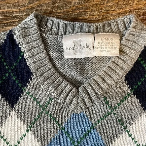 Koala Kid’s Boy’s Argyle Sweater Vest Size 12 Months - Picture 2 of 4